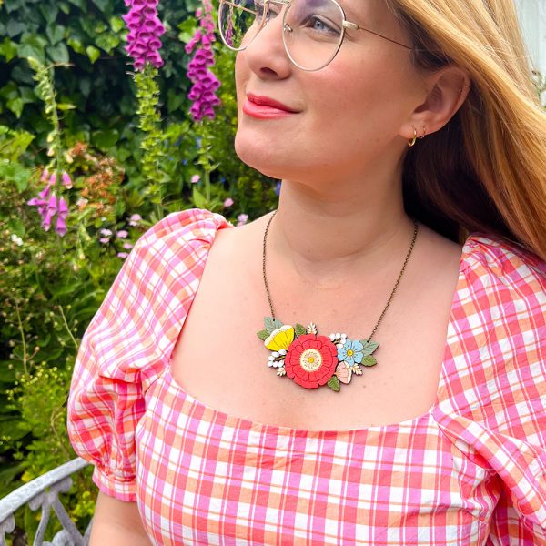 Summer Wildflowers Necklace - Red - Image 2