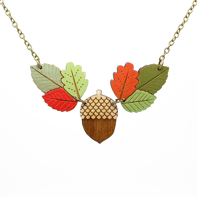Layla Amber Autumn leaves and acorn necklace