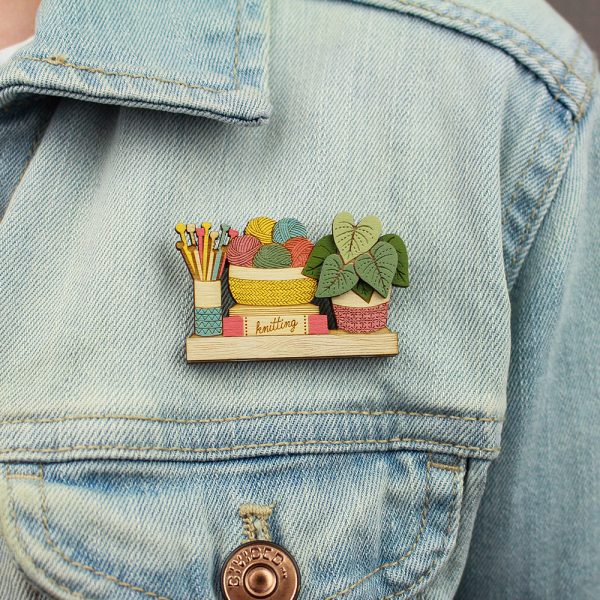 Happy Knitting Brooch - Image 3