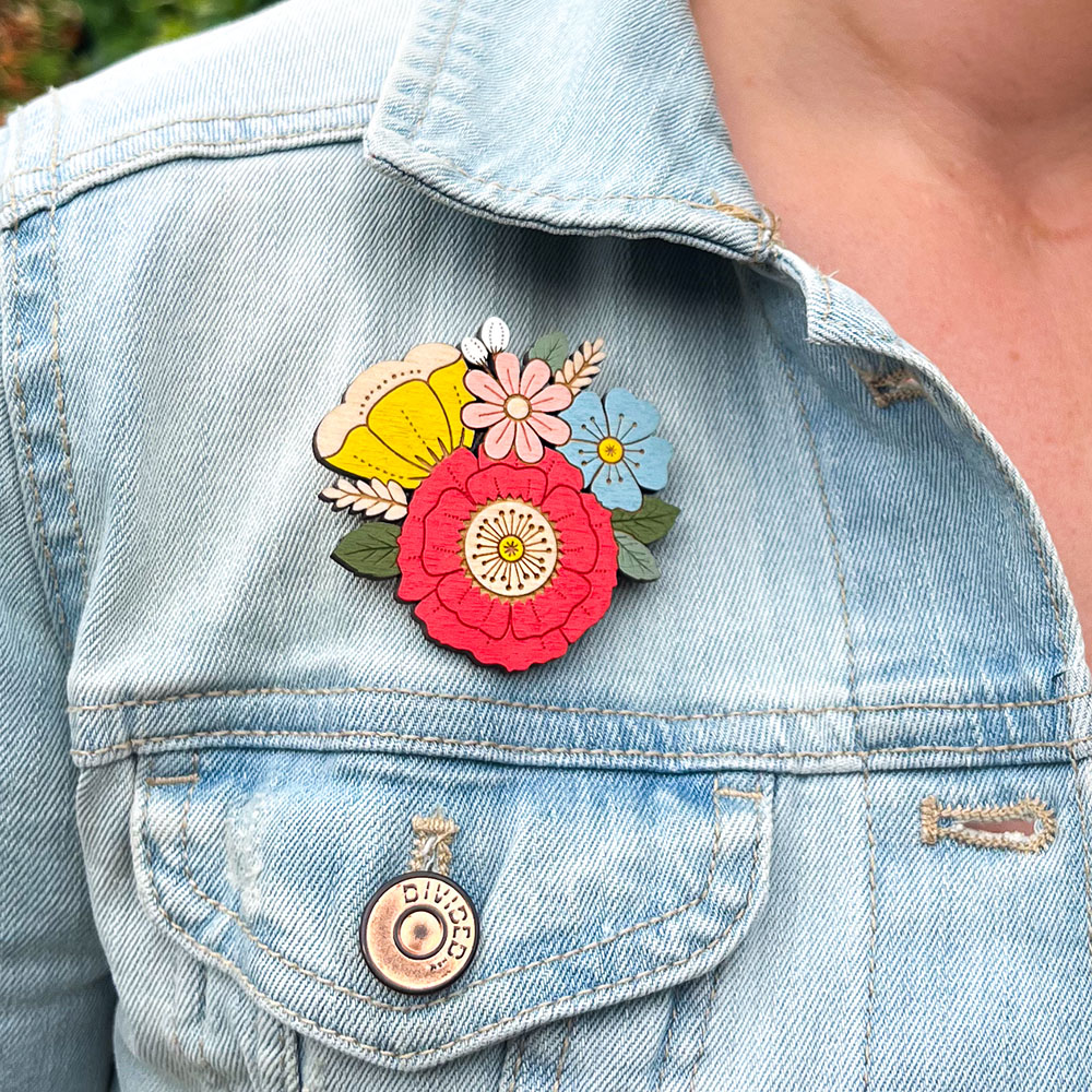Summer Wildflowers Brooch - Red - Image 2